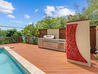 House 2918987526