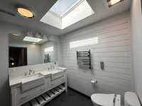 House 2916764706