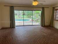 House 2917433884