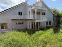 House 2957083740
