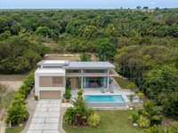 House 2920468074