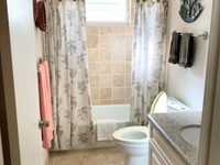 House 2921578076