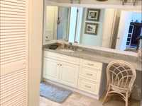 House 2921578085