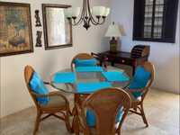 House 2921578012