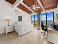 House 3024199745
