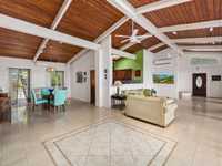 House 3024199722