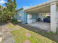 House 2923184870