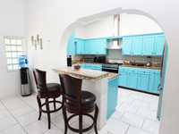 House 2923194966