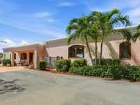 House 2995924221