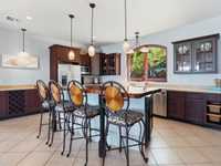 House 2995924473