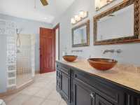 House 2995924549