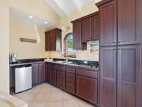 House 2995924784