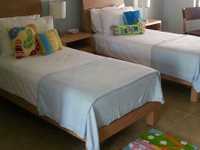 House 2927436027