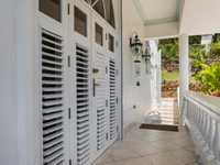 House 2928923147