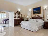 House 2928924251