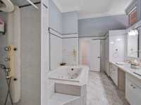 House 2928924310