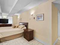 House 2928924802