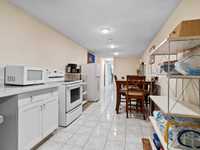 House 2928925002