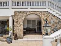 House 2928925319
