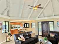 House 2933115681
