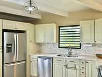 House 2933115572