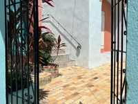 House 2930139459
