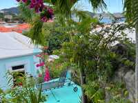 House 2930139546