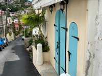 House 2930139560