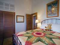 House 2931859892