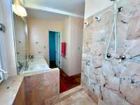 House 2931861057