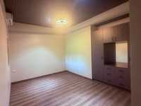 House 2933952880