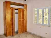 House 2934394133