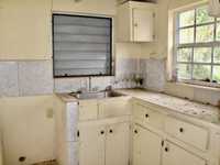House 2934394281