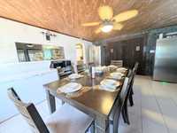 House 2942597123