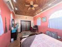 House 2942597935