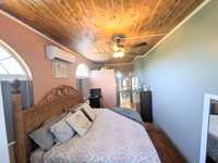 House 2942598374