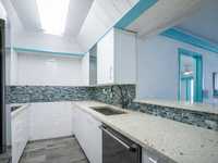 House 3007014943