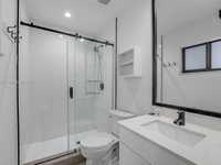 House 2937082328