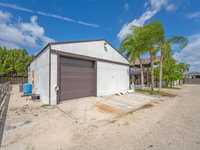 House 2937082348