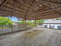 House 2937082372
