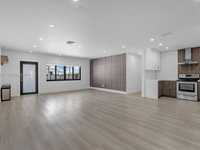 House 2937082313