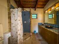 House 2937185247