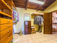 House 2937184974