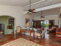 House 2939905294