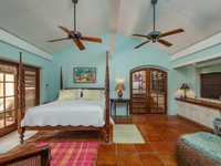 House 2939905929