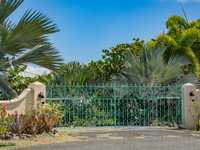 House 2939904975