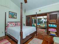 House 2939905998