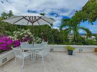 House 2939905070