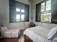 House 2939919409
