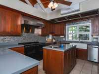 House 2941215754